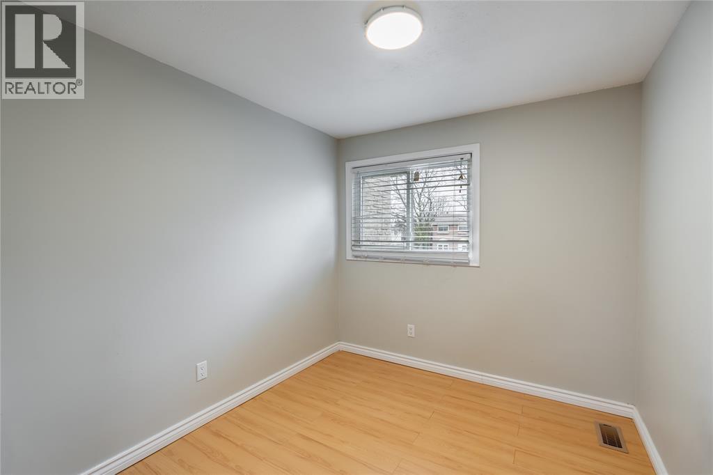 27 Turner Drive Unit# 32, Sarnia, Ontario N7S 4R9 - Photo 18 - 26008163