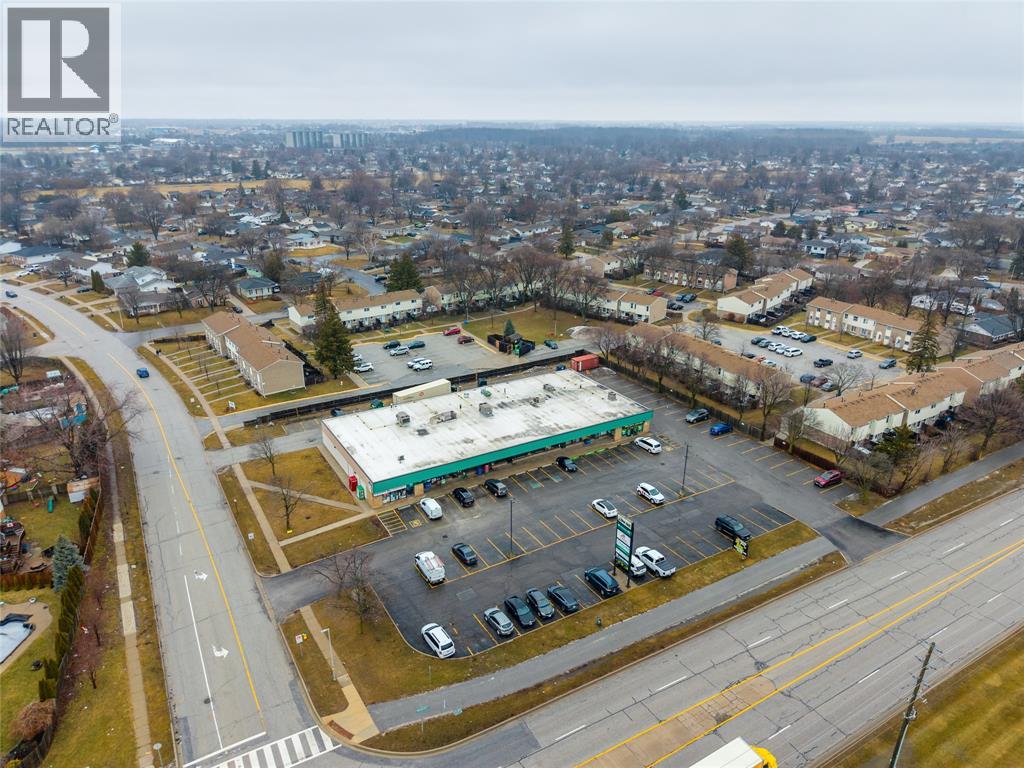 27 Turner Drive Unit# 32, Sarnia, Ontario N7S 4R9 - Photo 36 - 26008163