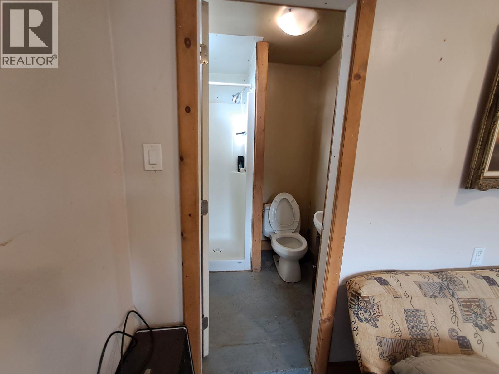 5403 Snowbrush Street, Oliver, British Columbia  V0H 1T9 - Photo 30 - 10361043