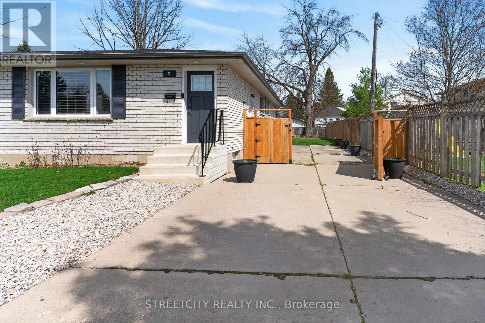 3 Brinkman Court, St. Thomas, Ontario  N5P 2G6 - Photo 42 - X12999584