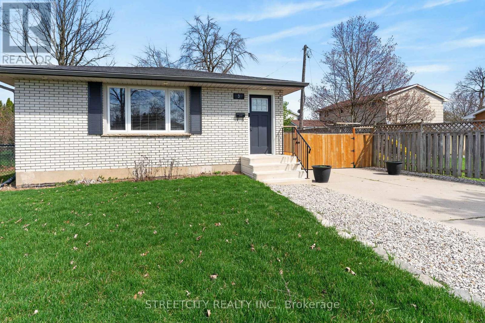 3 Brinkman Court, St. Thomas, Ontario  N5P 2G6 - Photo 48 - X12999584