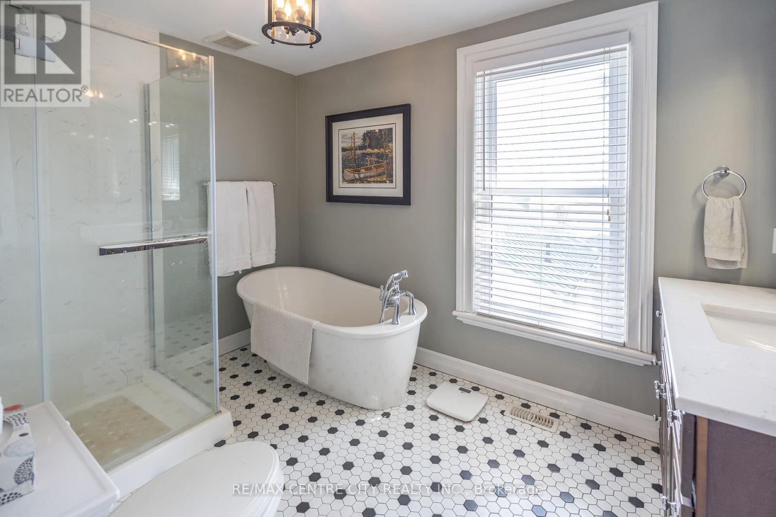 323804 Mount Elgin Road, South-West Oxford, Ontario  N0J 1N0 - Photo 34 - X12999598