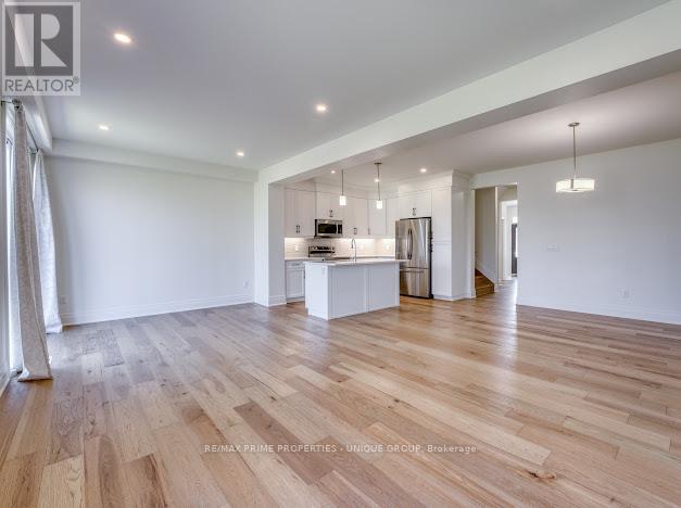 116 Lane Street, Essex, Ontario  K0A 3M0 - Photo 5 - X12999612