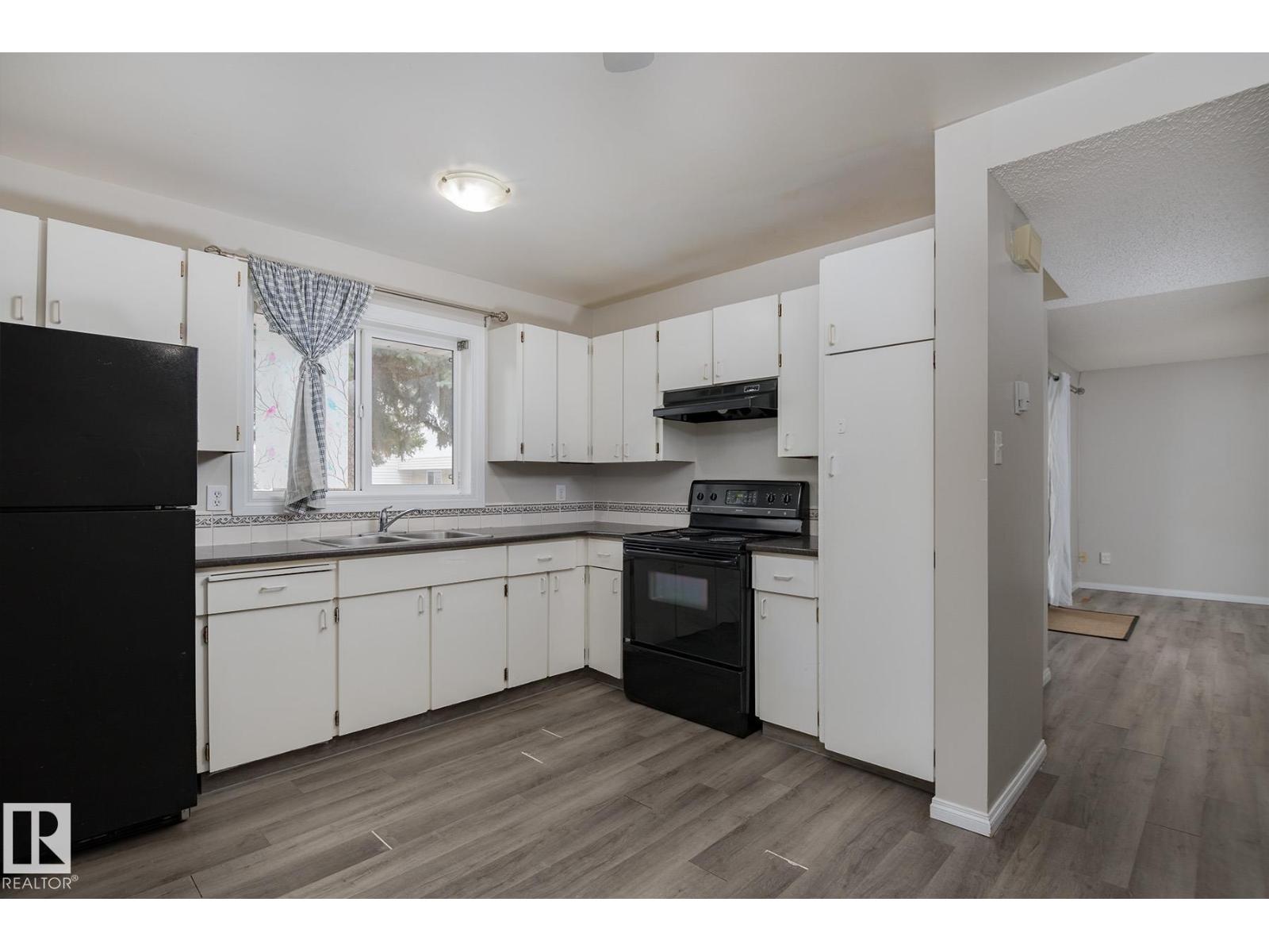 37 Woodvale Vg Nw, Edmonton, Alberta  T6L 1W4 - Photo 16 - E4482284