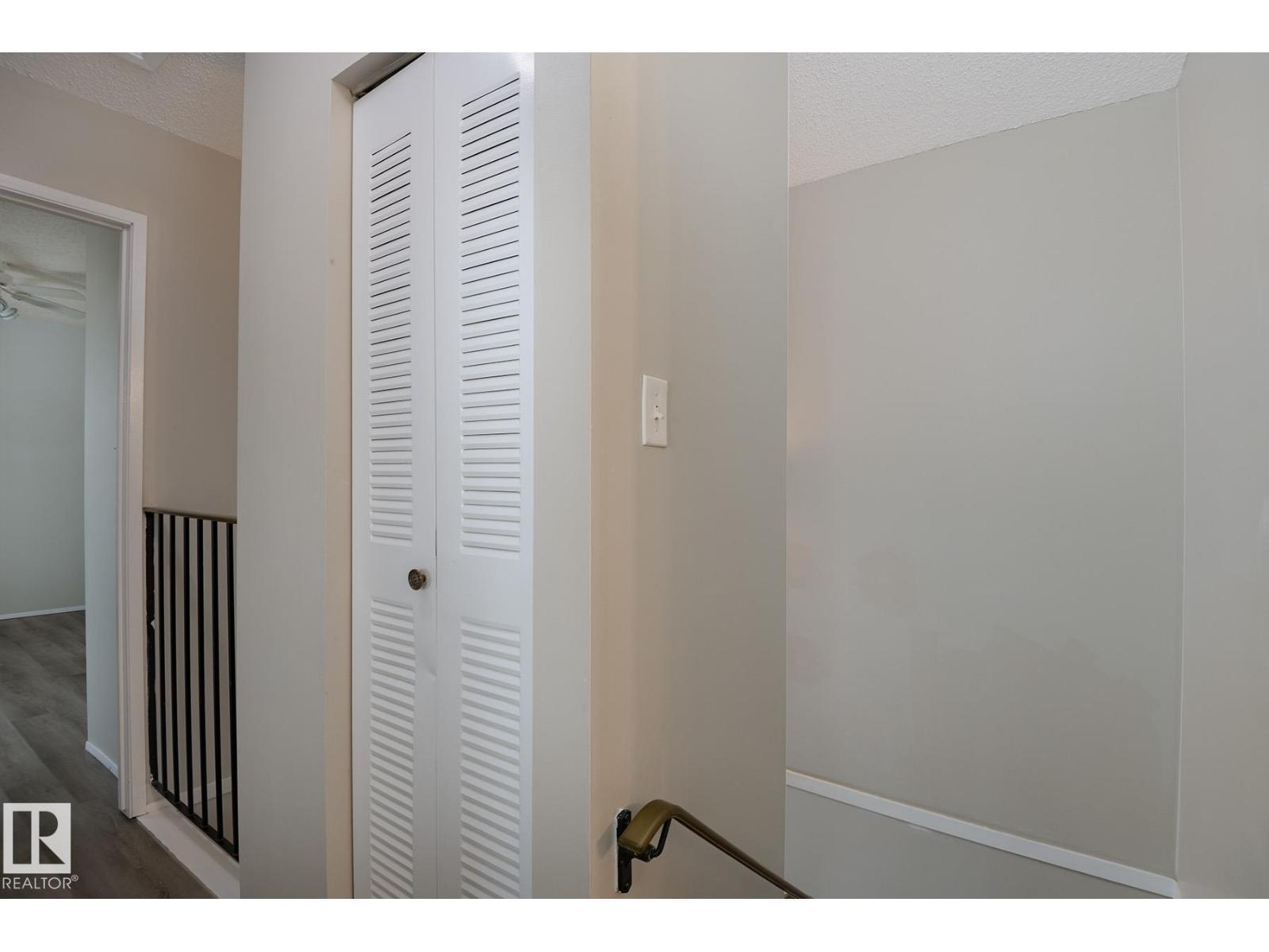 37 Woodvale Vg Nw, Edmonton, Alberta  T6L 1W4 - Photo 20 - E4482284