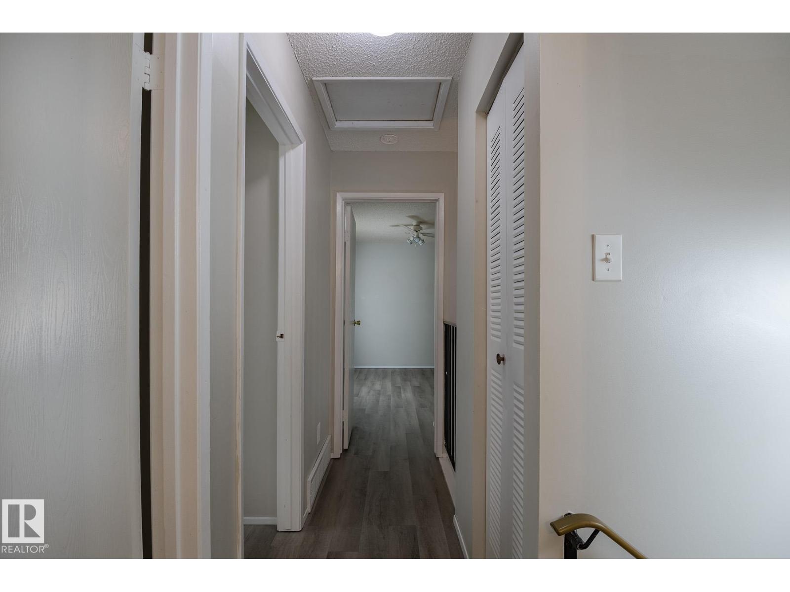 37 Woodvale Vg Nw, Edmonton, Alberta  T6L 1W4 - Photo 21 - E4482284