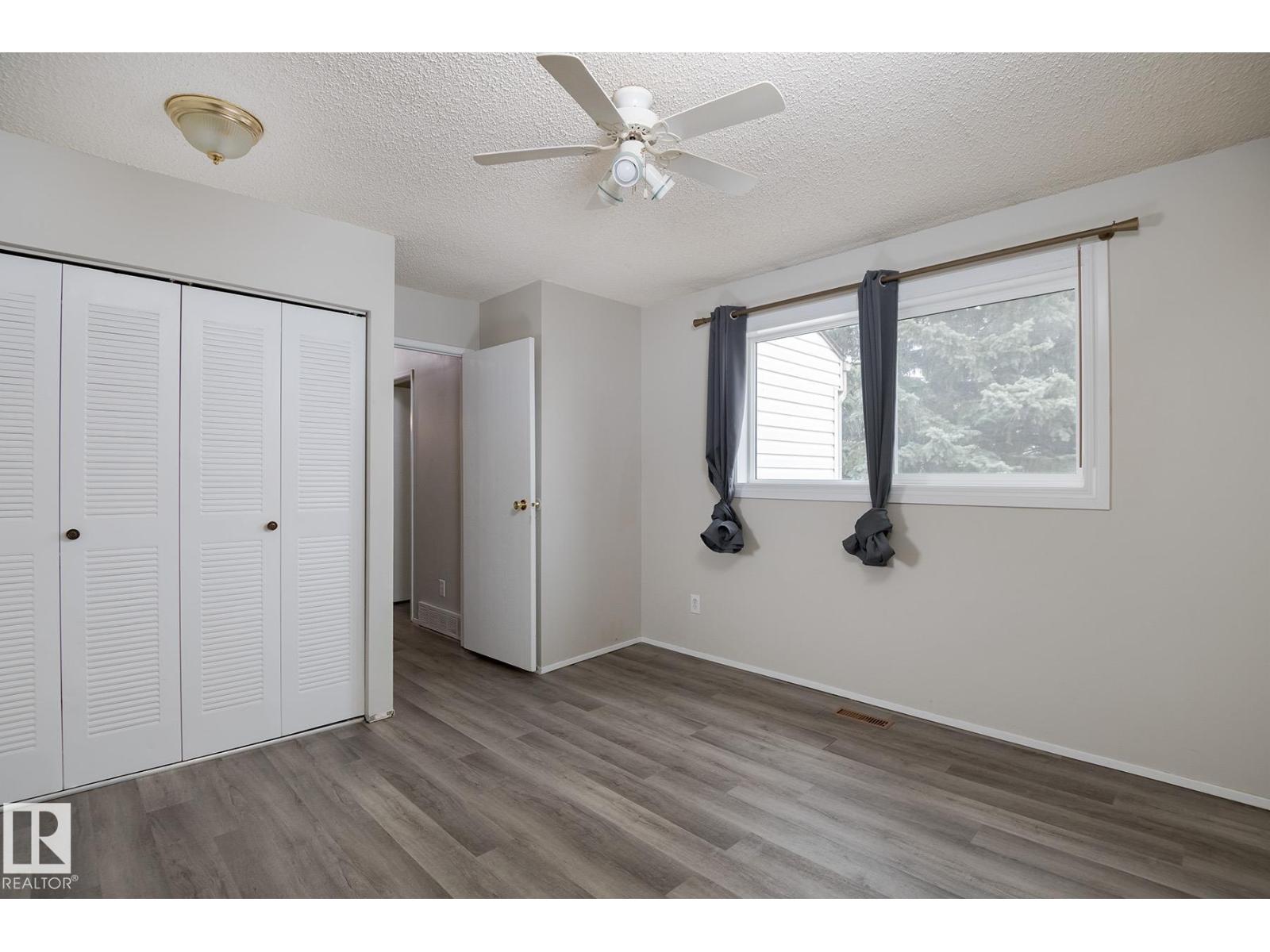 37 Woodvale Vg Nw, Edmonton, Alberta  T6L 1W4 - Photo 23 - E4482284