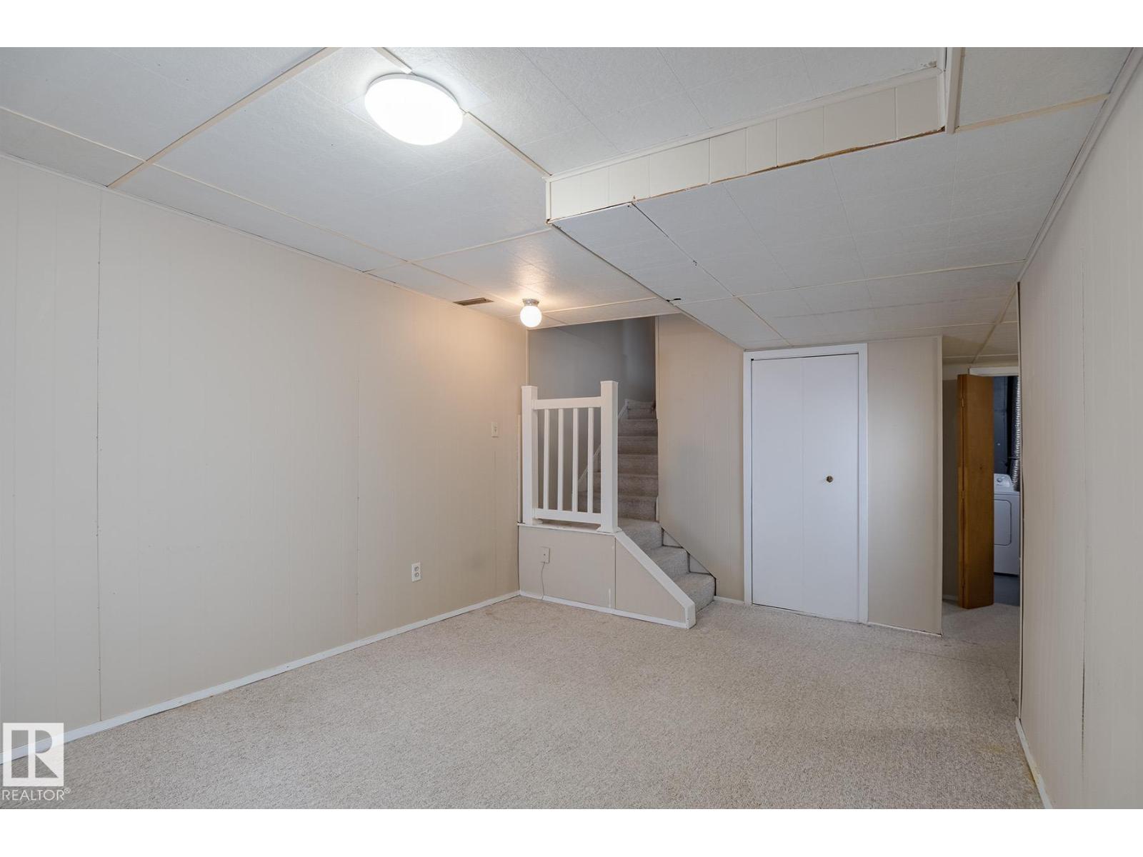 37 Woodvale Vg Nw, Edmonton, Alberta  T6L 1W4 - Photo 34 - E4482284