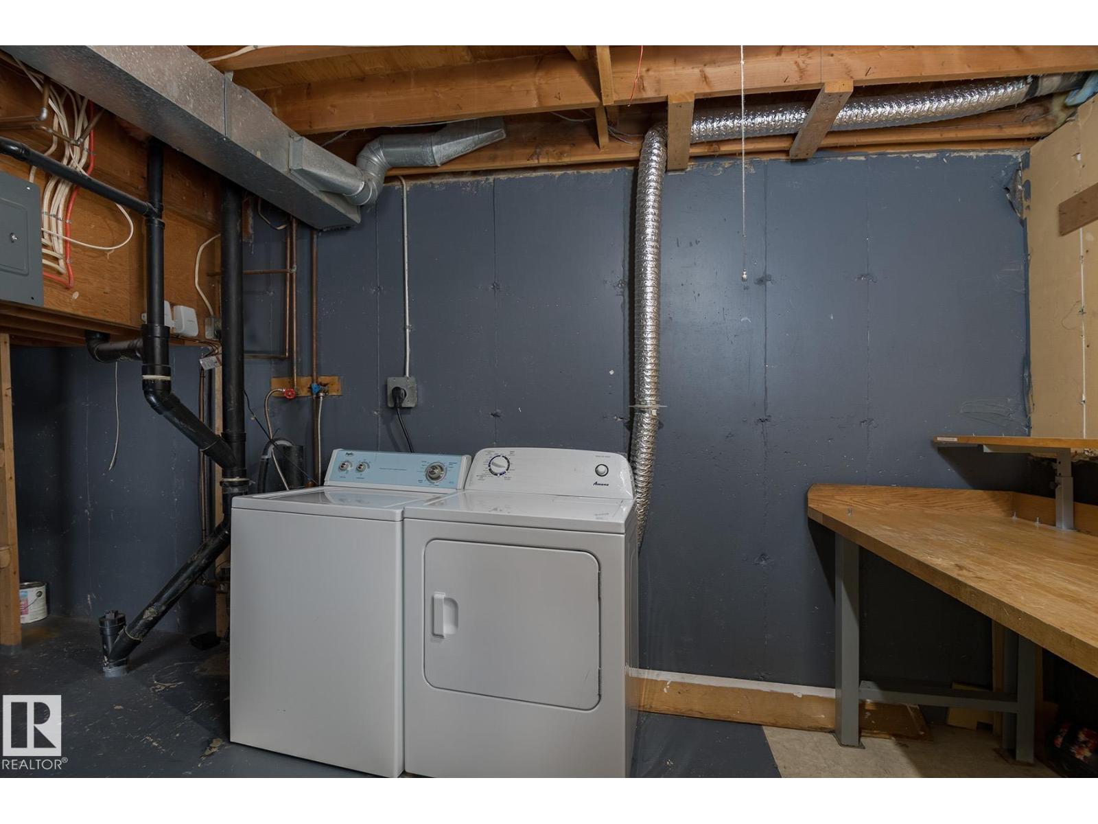 37 Woodvale Vg Nw, Edmonton, Alberta  T6L 1W4 - Photo 37 - E4482284