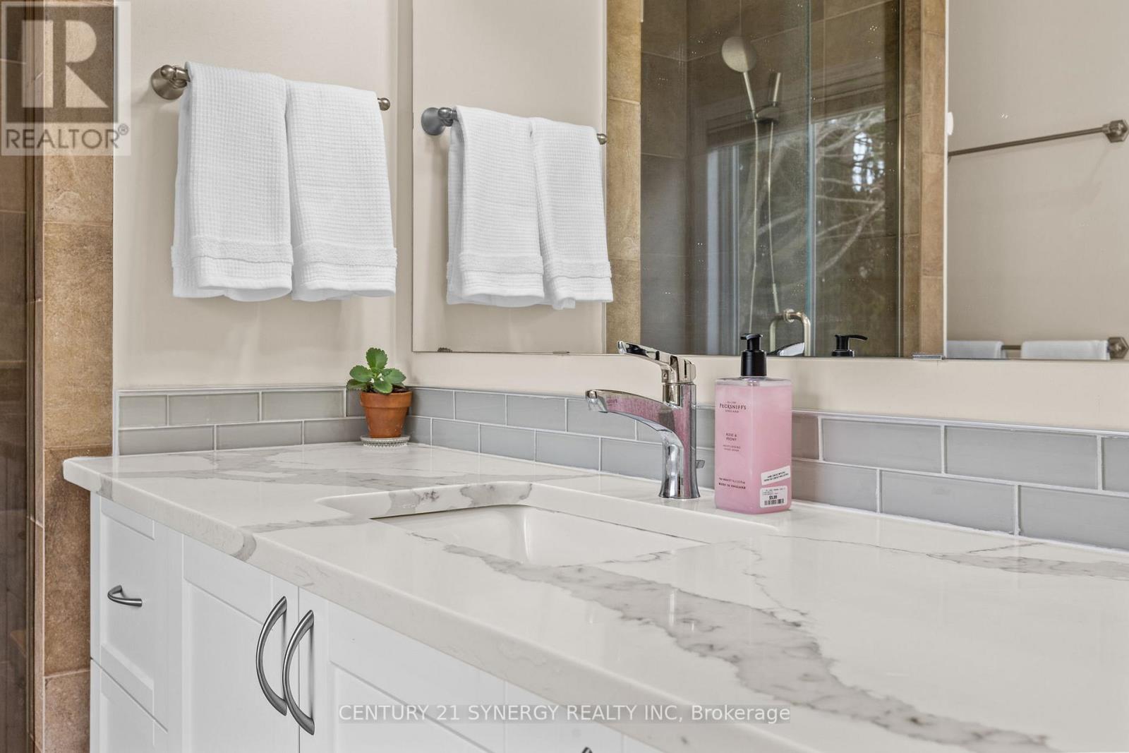 26 Moore Street, Ottawa, Ontario  K0A 2Z0 - Photo 25 - X12999546