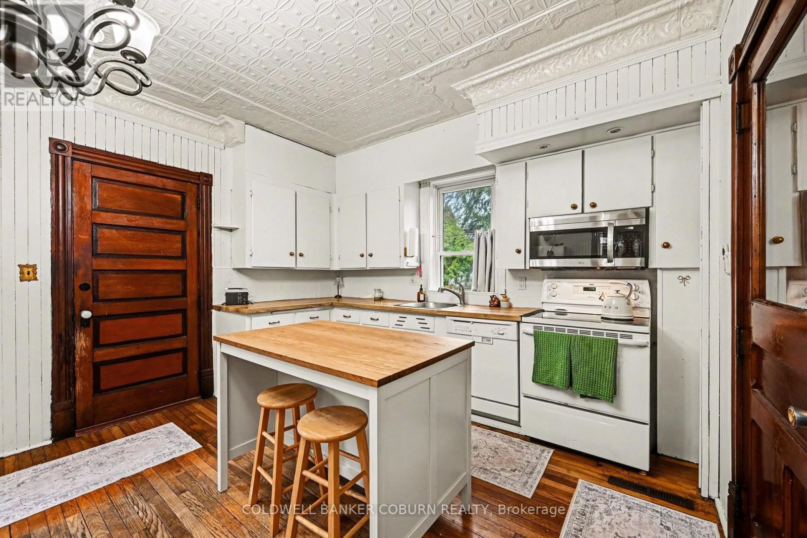 93 King Street, North Dundas, Ontario  K0C 1H0 - Photo 17 - X12999566