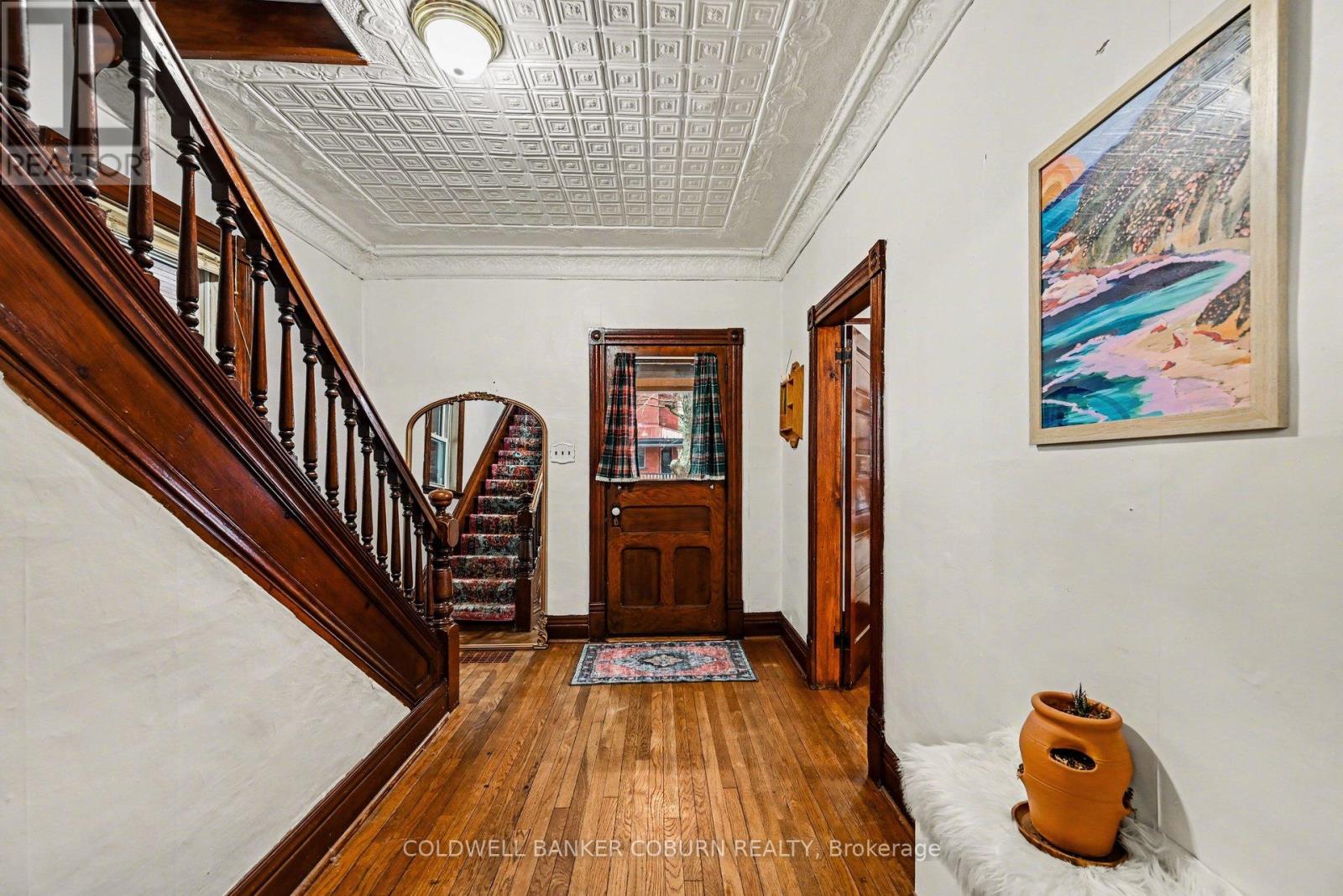 93 King Street, North Dundas, Ontario  K0C 1H0 - Photo 6 - X12999566