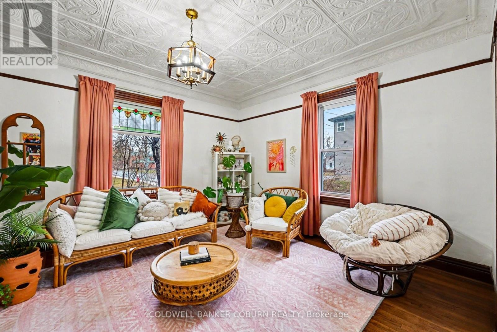 93 King Street, North Dundas, Ontario  K0C 1H0 - Photo 9 - X12999566