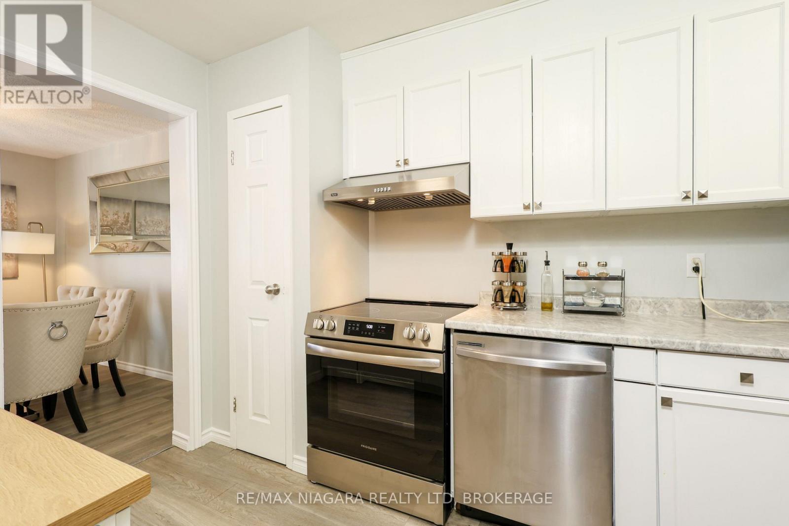 55 - 131 Rockwood Avenue, St. Catharines, Ontario  L2P 3K4 - Photo 13 - X12999492