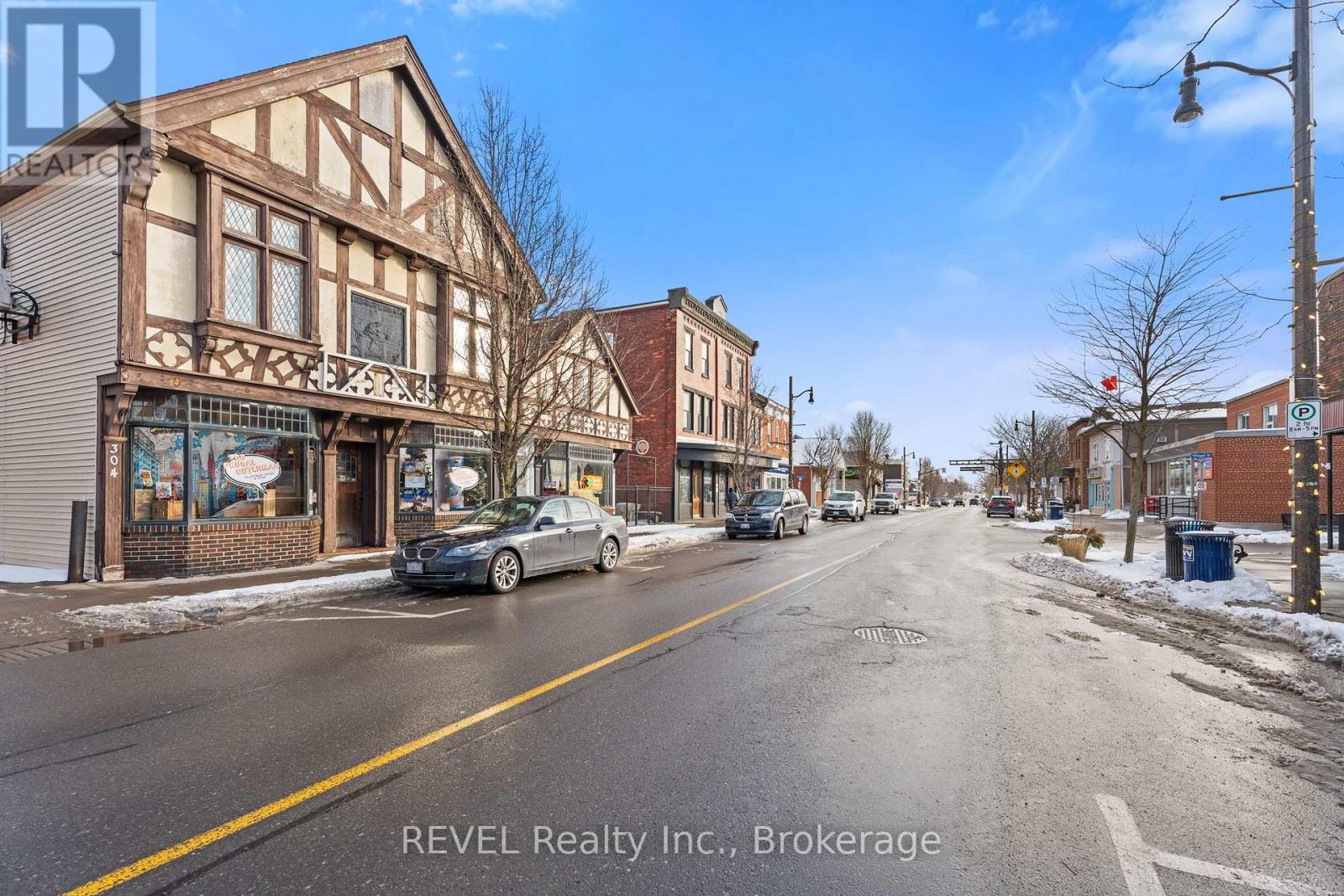 304 Ridge Rd N Road, Fort Erie, Ontario  L0S 1N0 - Photo 3 - X12999544