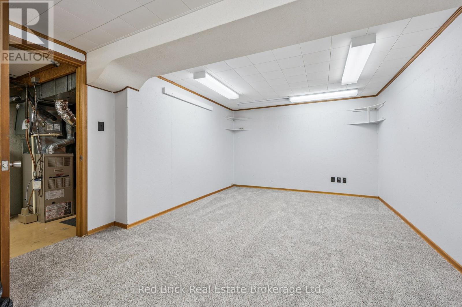 53 Shadeland Crescent, Kitchener, Ontario N2M 2J1 - Photo 17 - X12999614