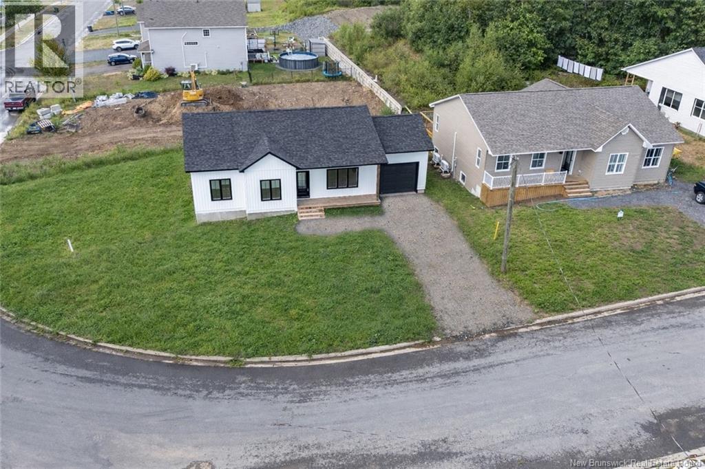 201 Gilridge Drive, Fredericton, New Brunswick  E3G 9W7 - Photo 1 - NB132855