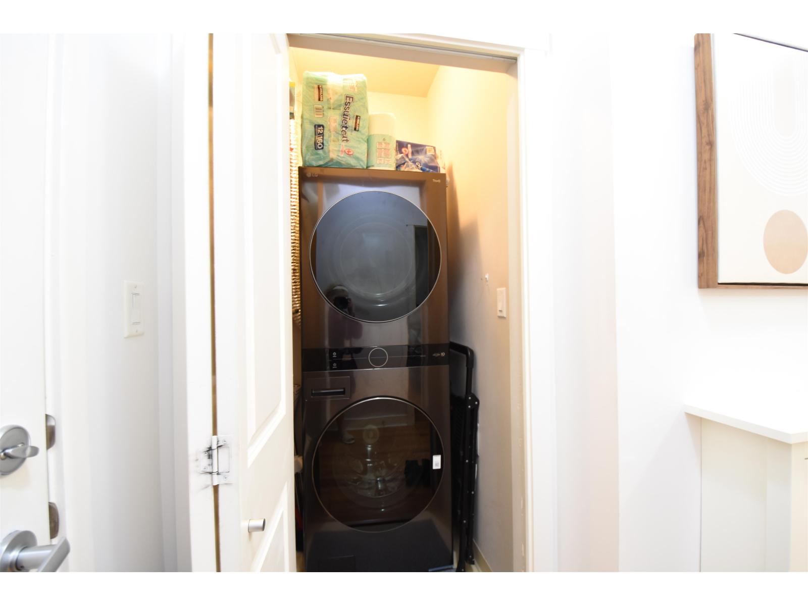 203 13321 102a Avenue, Surrey, British Columbia  V3T 1P6 - Photo 16 - R3109988