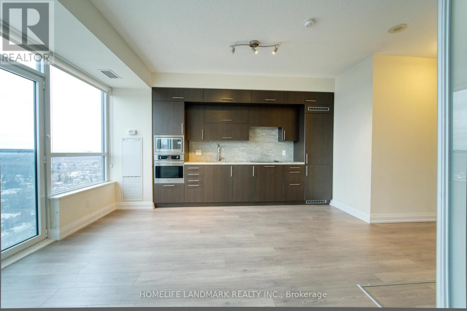 2009 - 2 Anndale Drive, Toronto, Ontario  M2N 0G5 - Photo 7 - C12999516