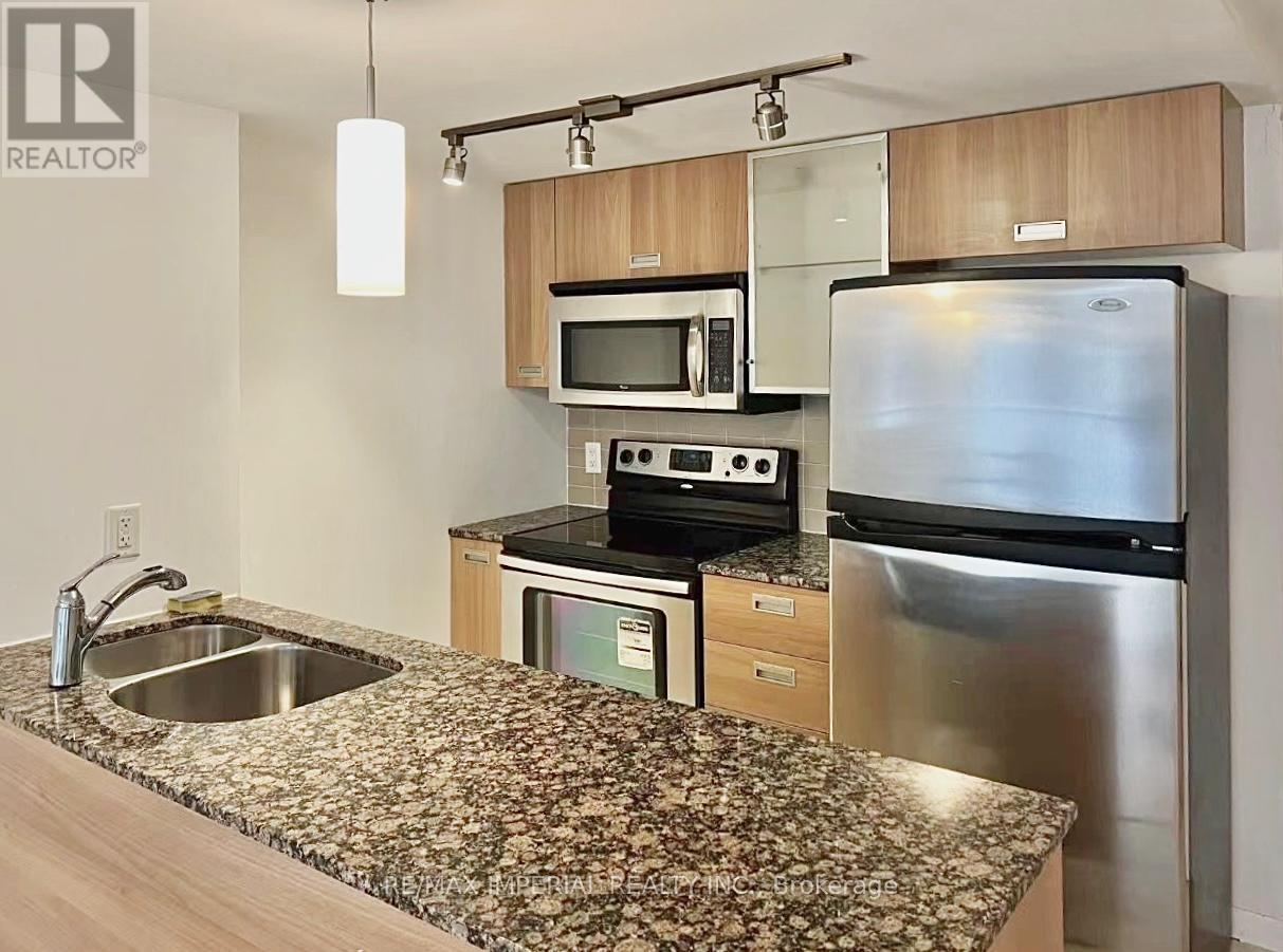 1006 - 38 Grenville Street, Toronto, Ontario  M4Y 1A5 - Photo 5 - C12999524