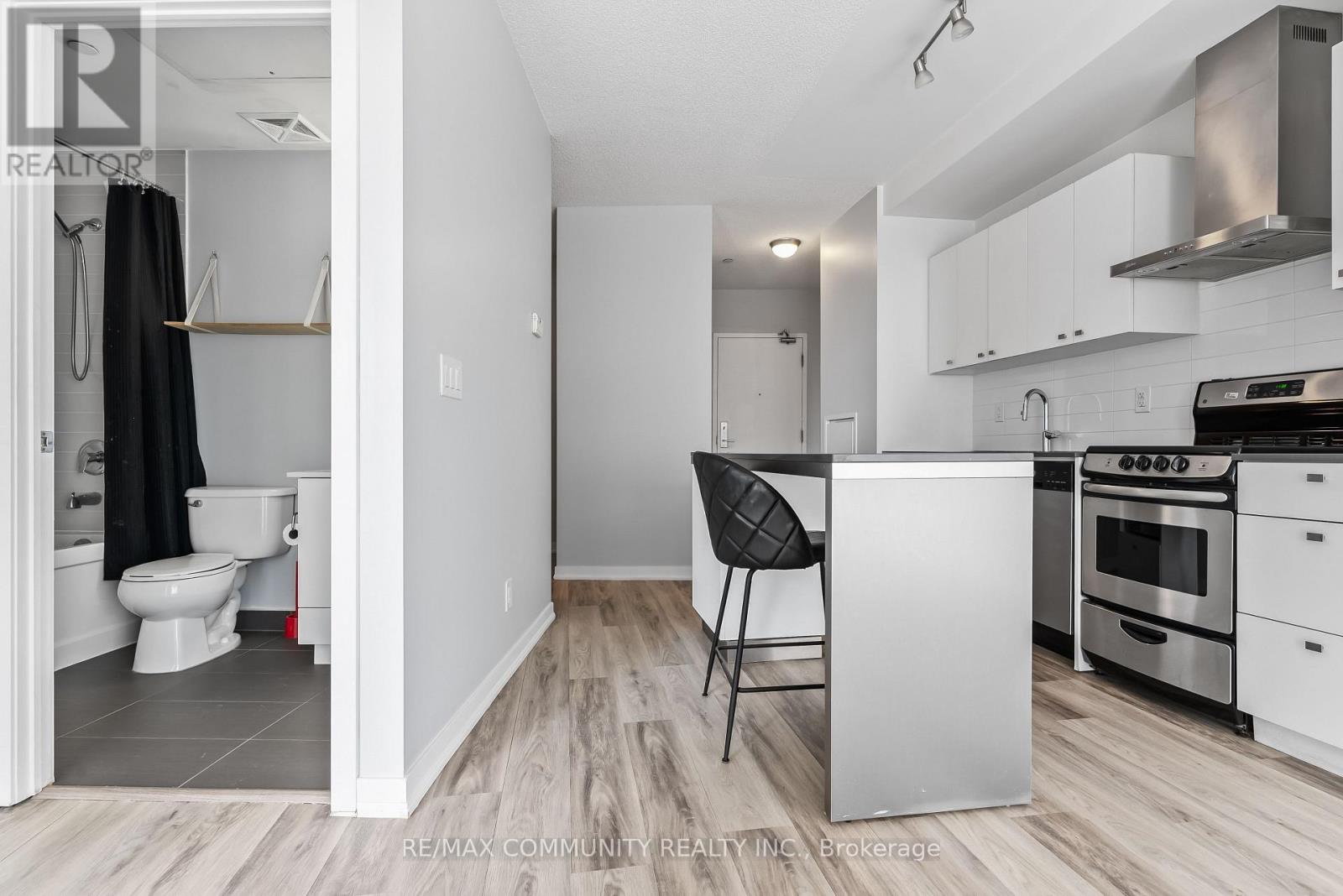 2408 - 51 East Liberty Street, Toronto, Ontario  M6K 3P8 - Photo 15 - C12999644