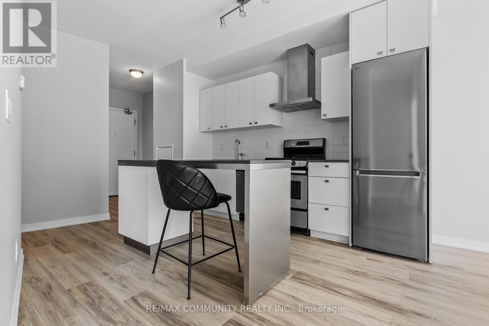 2408 - 51 East Liberty Street, Toronto, Ontario  M6K 3P8 - Photo 9 - C12999644