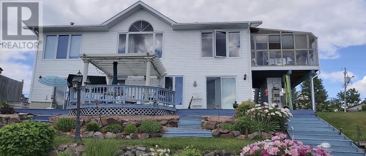 2327 Vermillion Lake Rd., Chelmsford, Ontario  P0M 1L0 - Photo 2 - 2127068