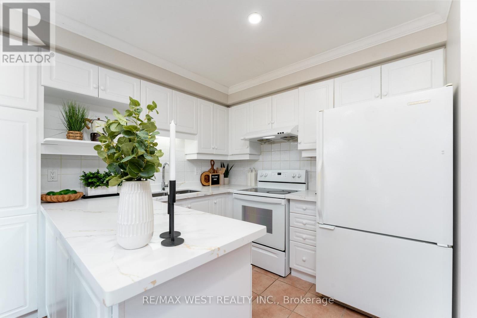 2 - 50 Markham Road, Toronto, Ontario  M1M 2Z4 - Photo 9 - E12999576