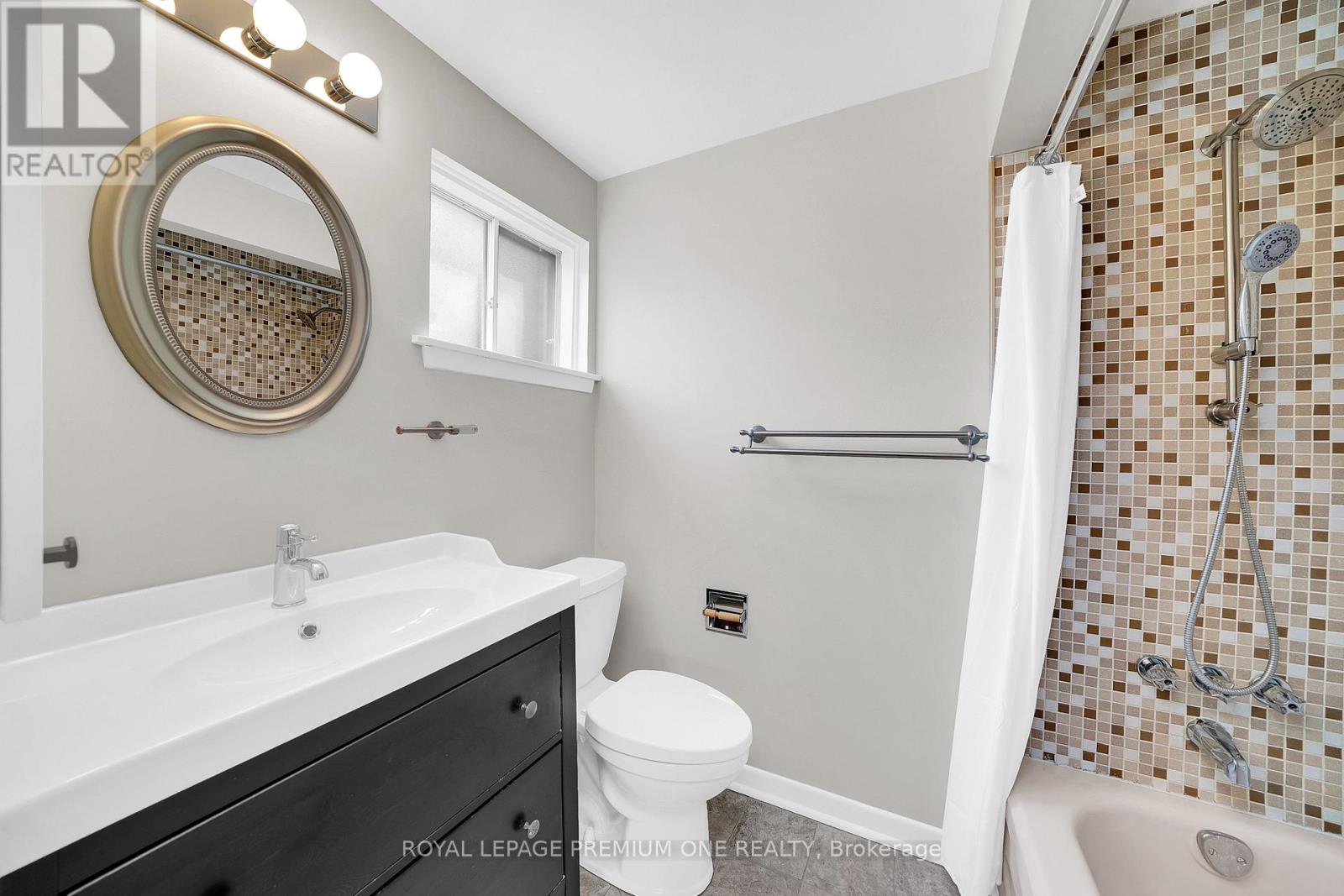 211 Chartland Boulevard S, Toronto, Ontario  M1S 2S4 - Photo 25 - E12999594