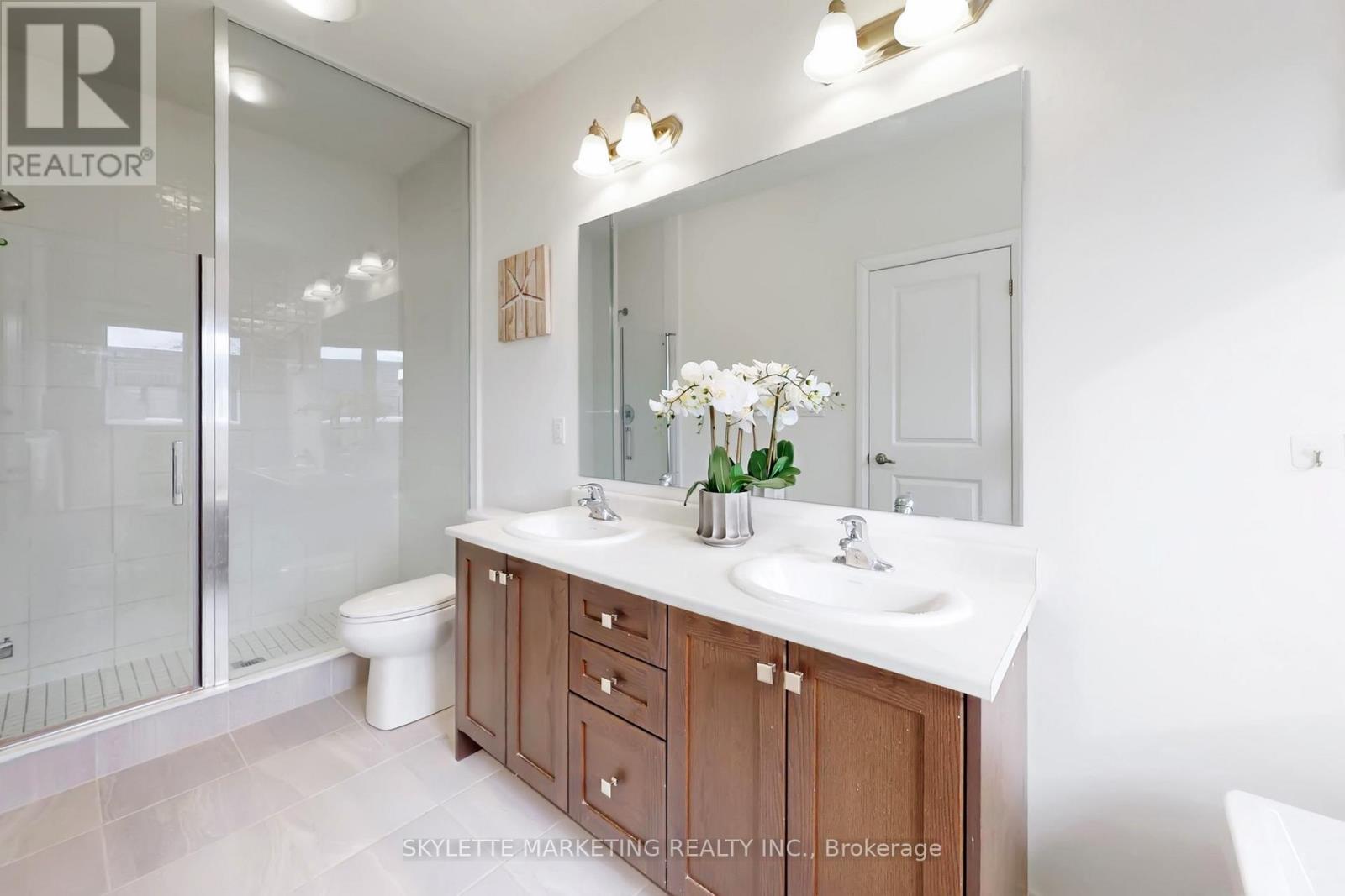 63 Mccague Avenue, Richmond Hill, Ontario  L4S 0J4 - Photo 20 - N12999490