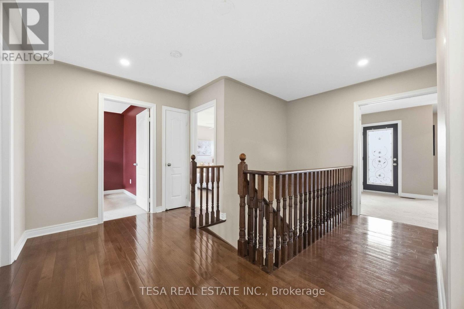 144 Aspenwood Drive, Newmarket, Ontario  L3X 2X6 - Photo 27 - N12999506