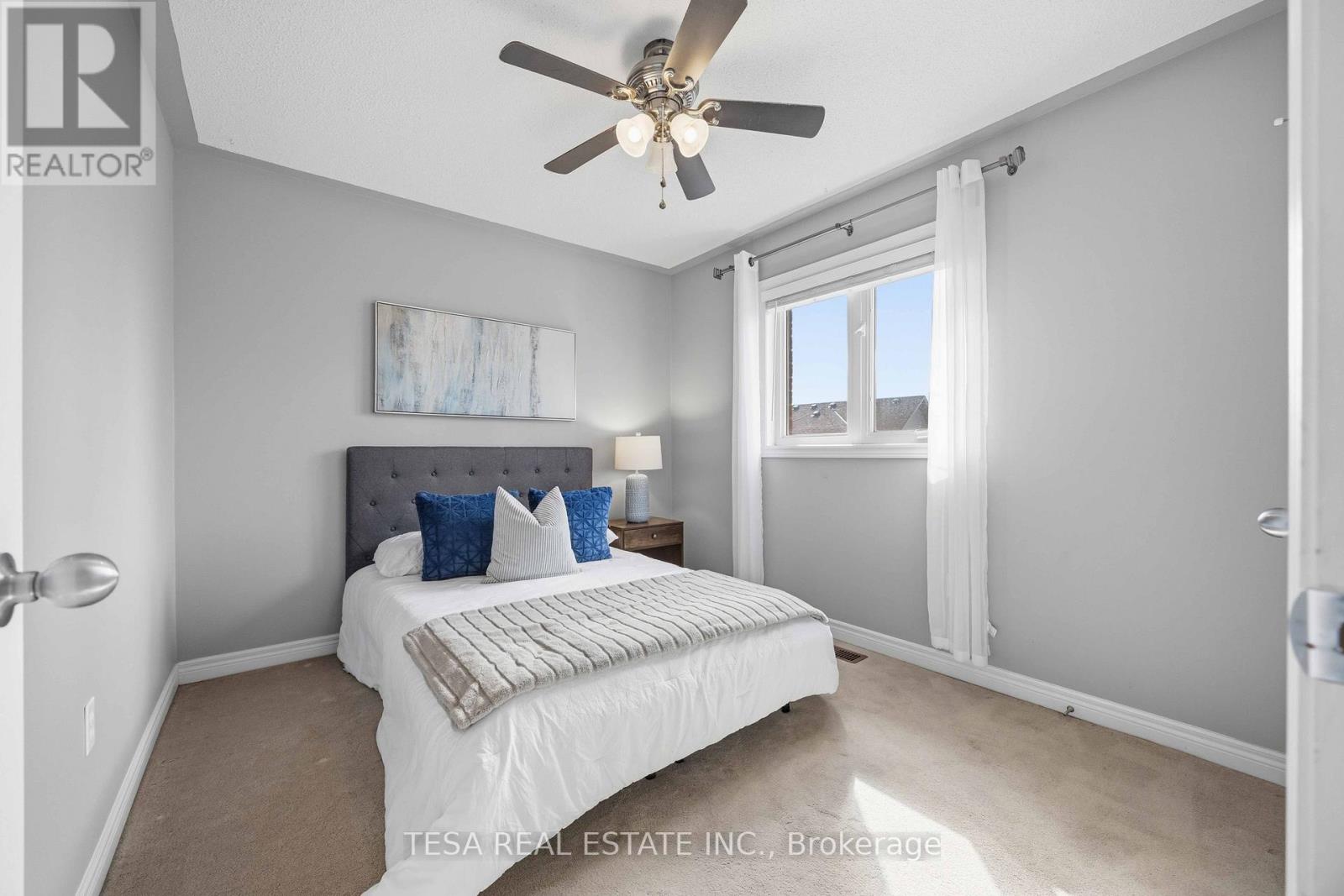 144 Aspenwood Drive, Newmarket, Ontario  L3X 2X6 - Photo 31 - N12999506