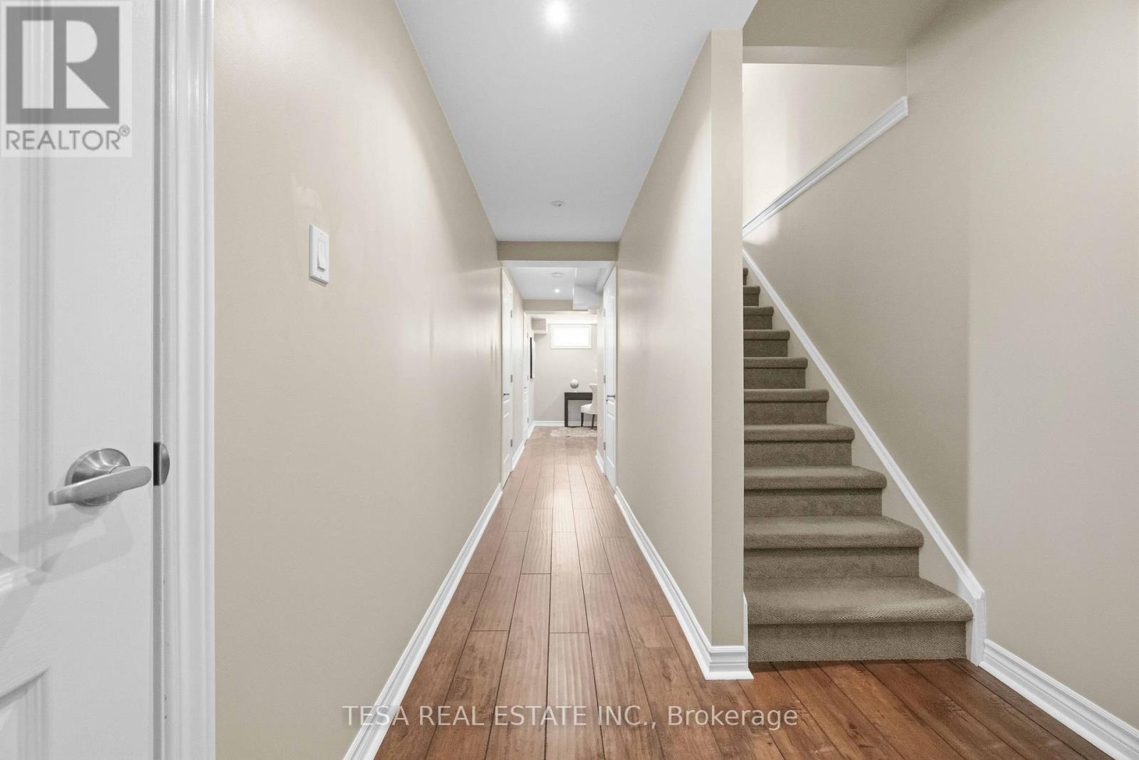 144 Aspenwood Drive, Newmarket, Ontario  L3X 2X6 - Photo 37 - N12999506