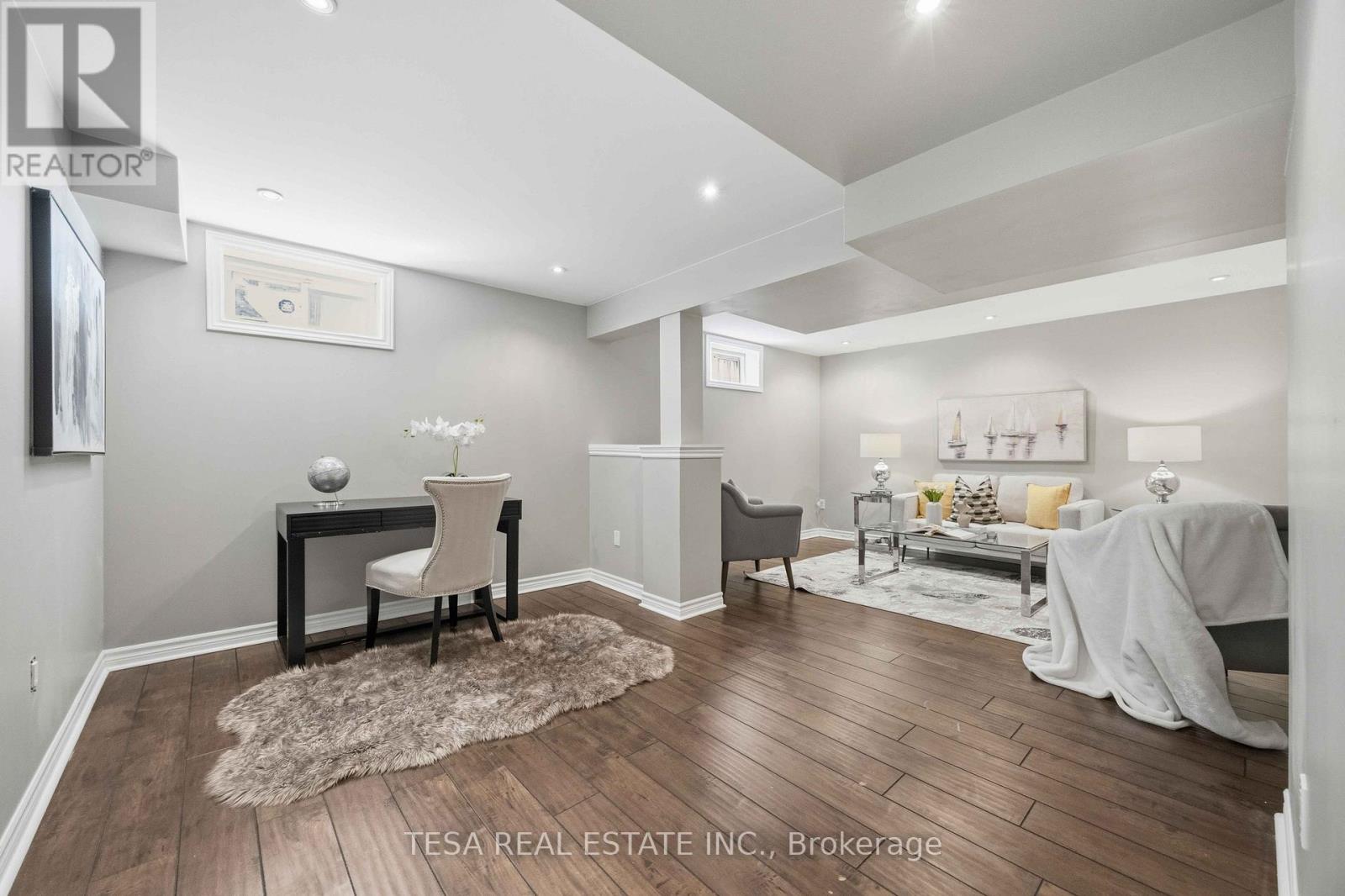 144 Aspenwood Drive, Newmarket, Ontario  L3X 2X6 - Photo 38 - N12999506