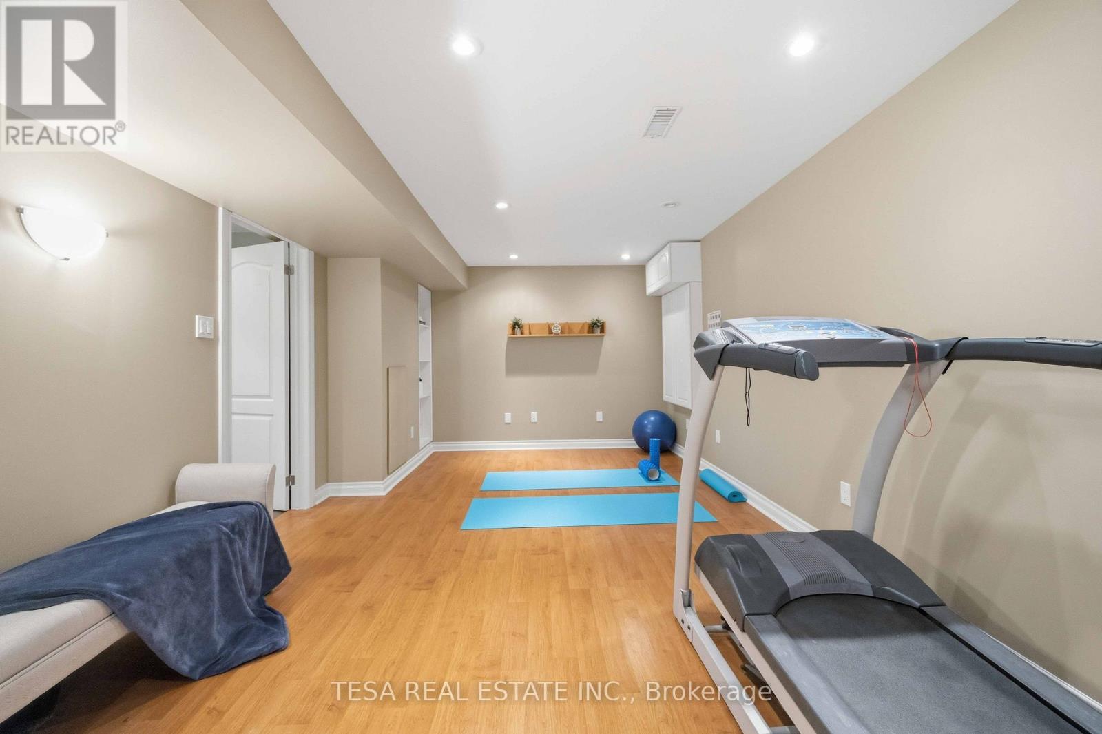 144 Aspenwood Drive, Newmarket, Ontario  L3X 2X6 - Photo 44 - N12999506