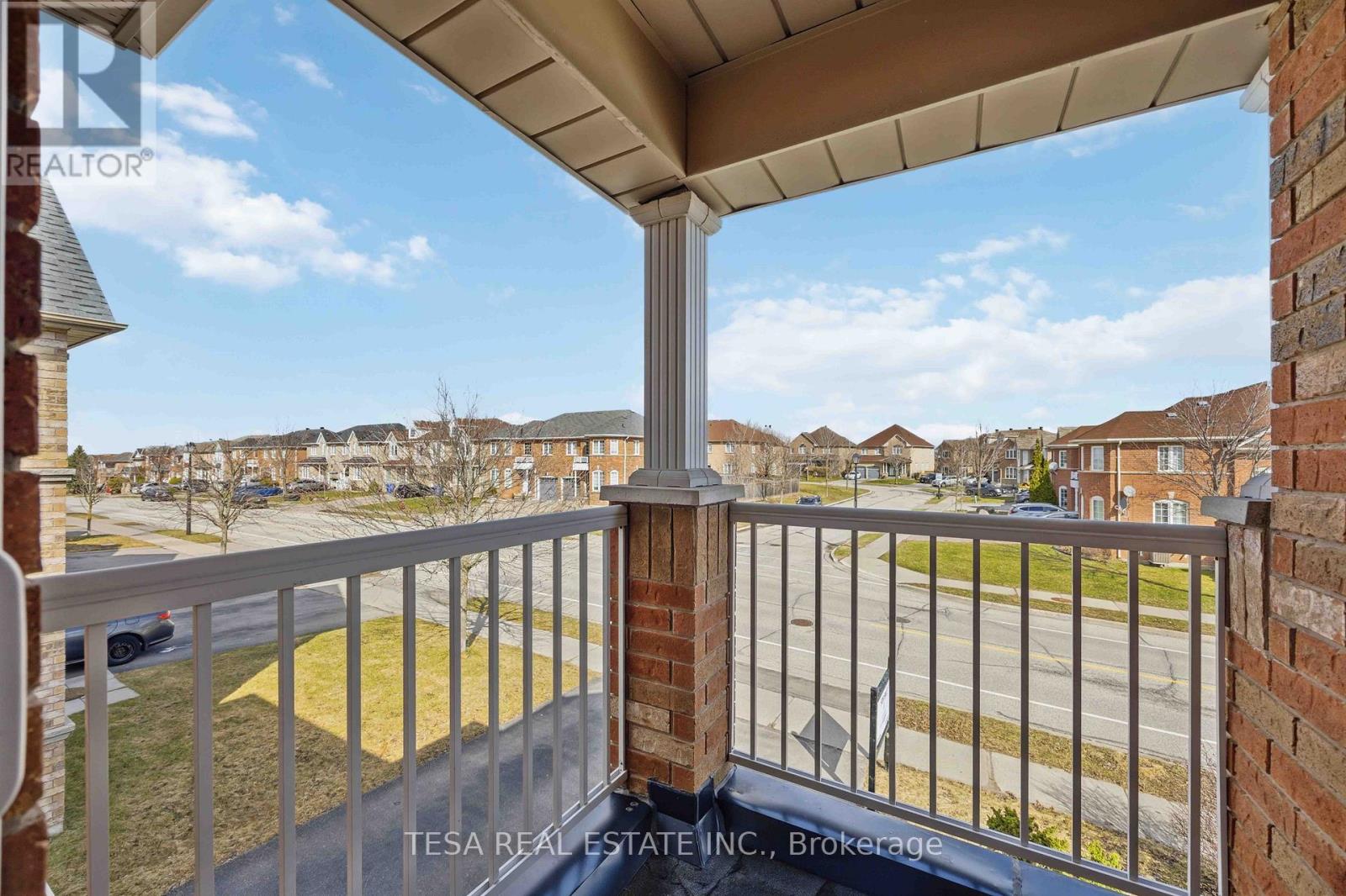 144 Aspenwood Drive, Newmarket, Ontario  L3X 2X6 - Photo 45 - N12999506