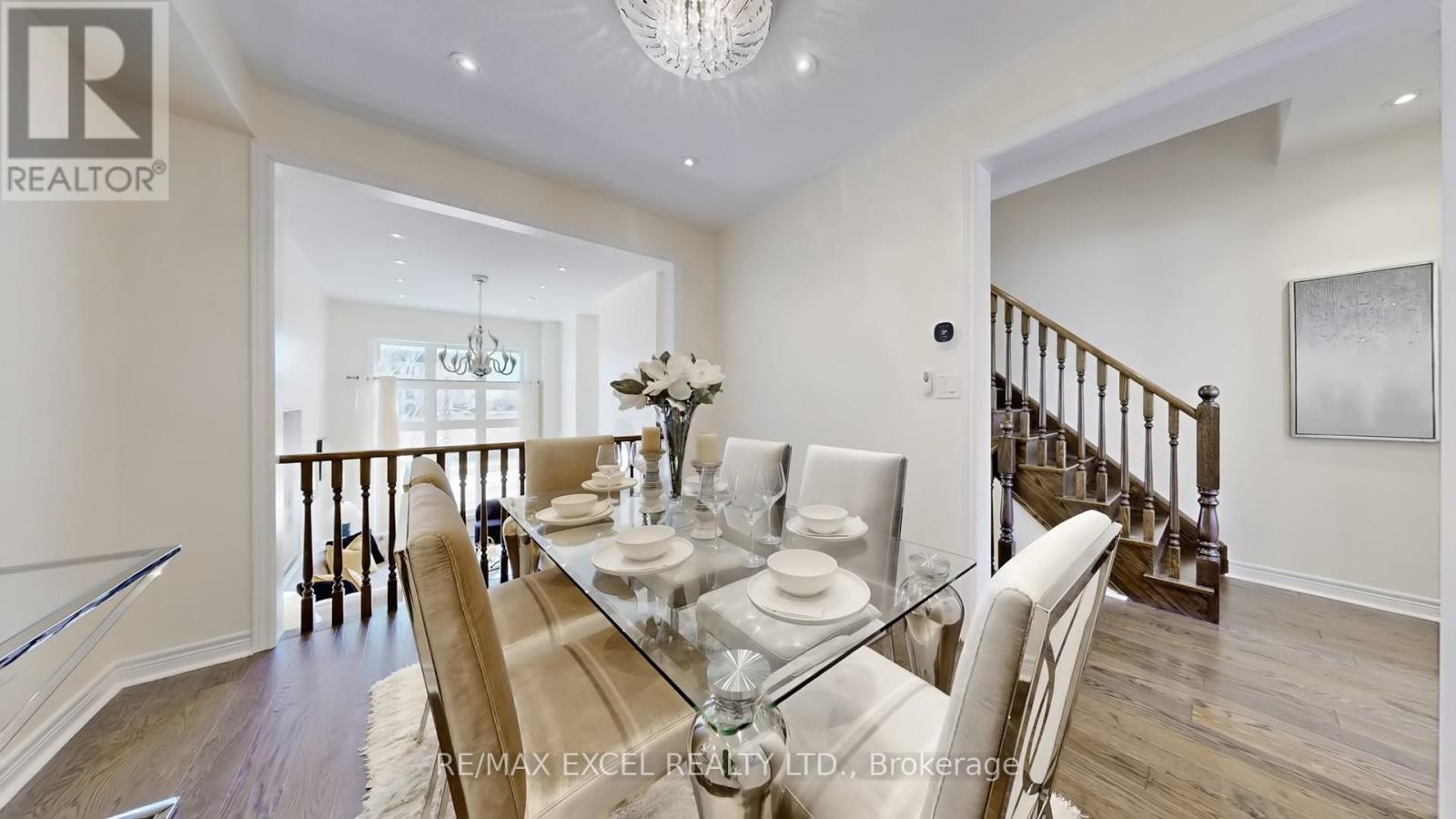 27 Maytime Way, Markham, Ontario  L6C 0N5 - Photo 10 - N12999512