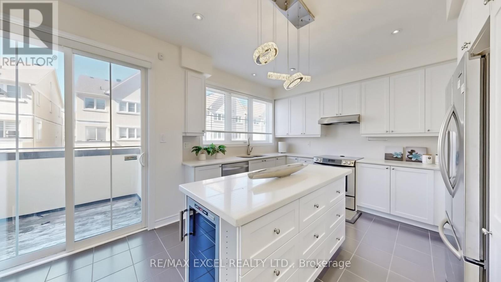 27 Maytime Way, Markham, Ontario  L6C 0N5 - Photo 16 - N12999512