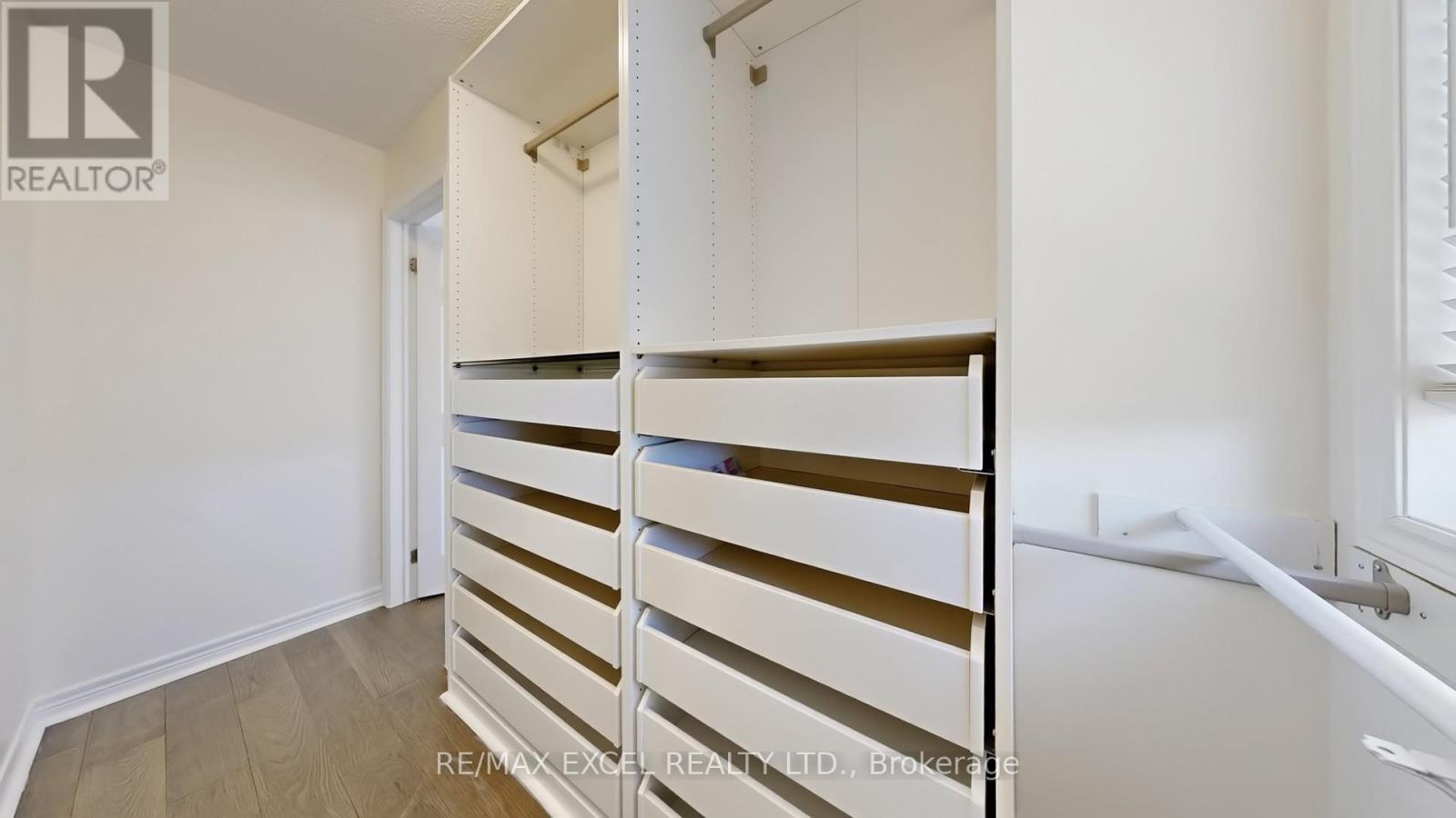 27 Maytime Way, Markham, Ontario  L6C 0N5 - Photo 29 - N12999512