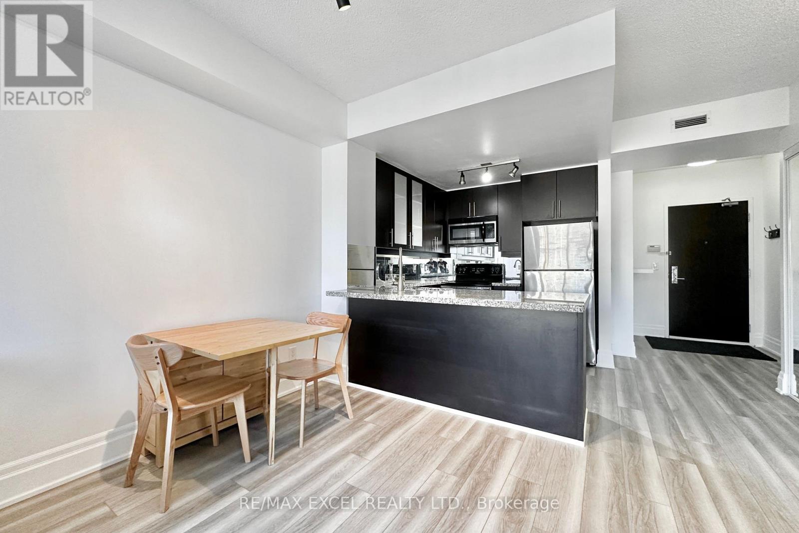 316 - 57 Upper Duke Crescent, Markham, Ontario  L6G 0B7 - Photo 11 - N12999514