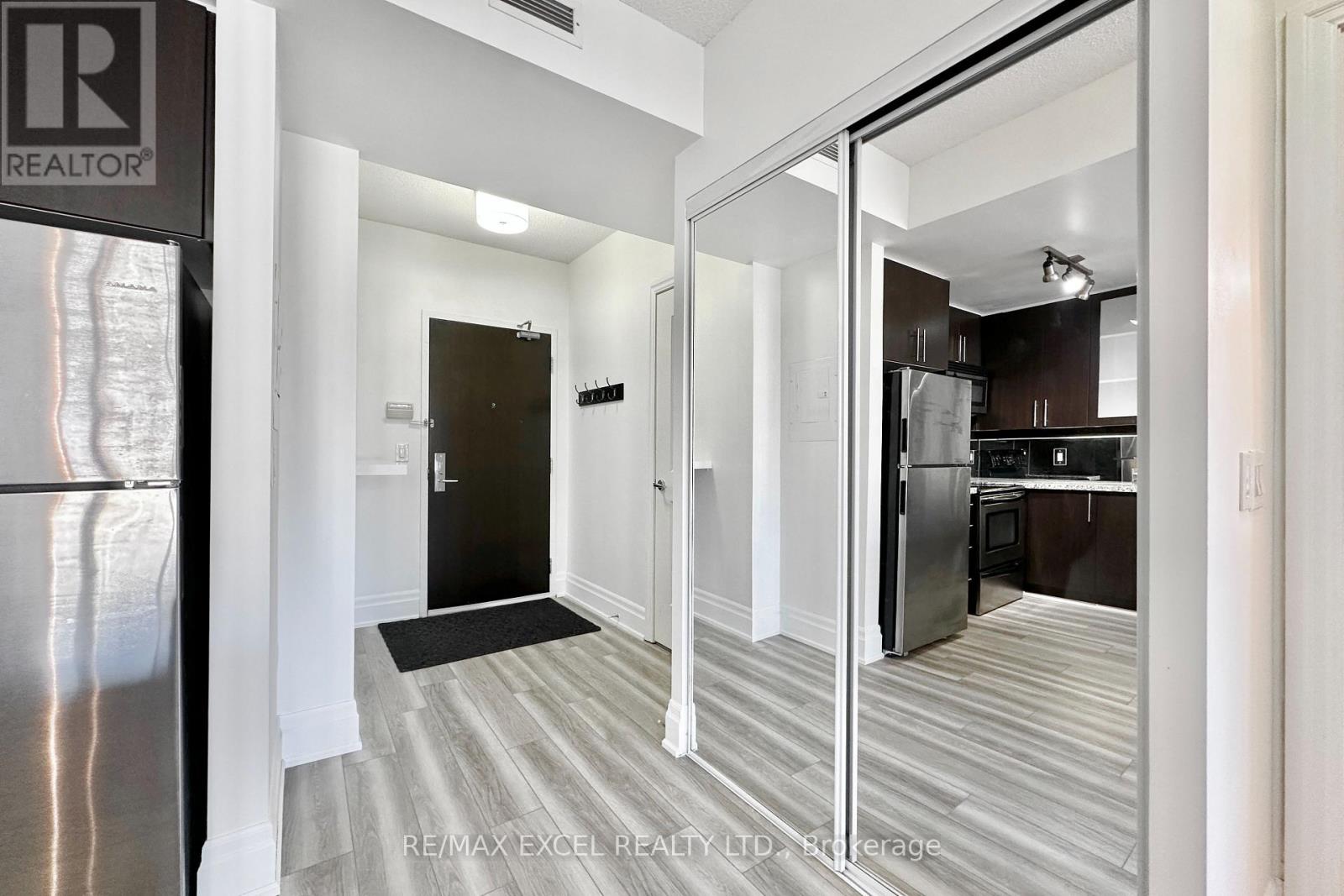 316 - 57 Upper Duke Crescent, Markham, Ontario  L6G 0B7 - Photo 12 - N12999514