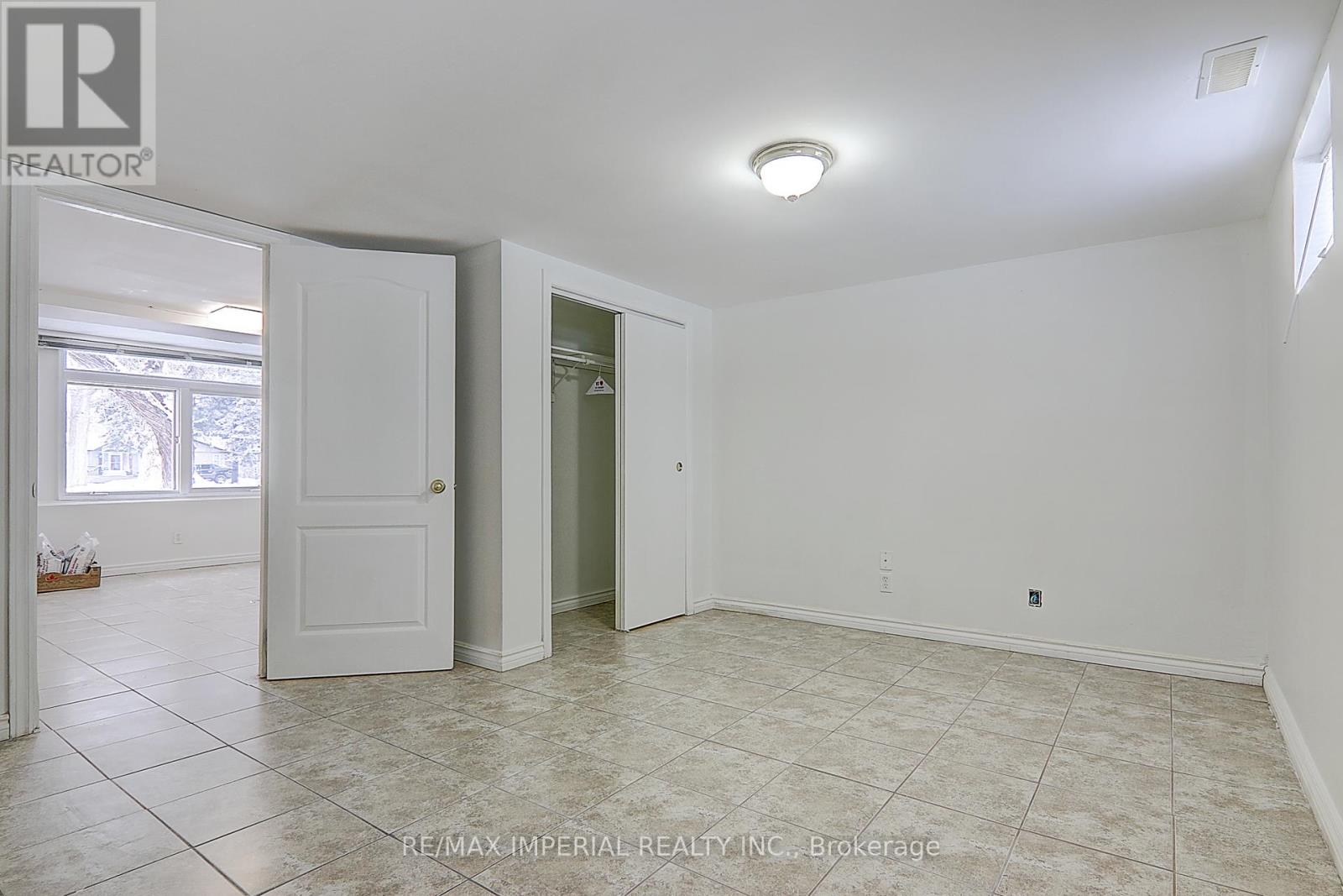 49 Sunset Beach Road, Richmond Hill, Ontario  L4E 1A3 - Photo 39 - N12999590