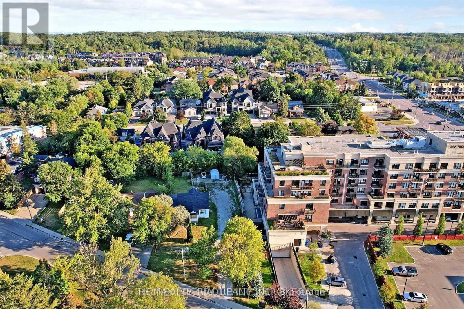 49 Sunset Beach Road, Richmond Hill, Ontario  L4E 1A3 - Photo 47 - N12999590