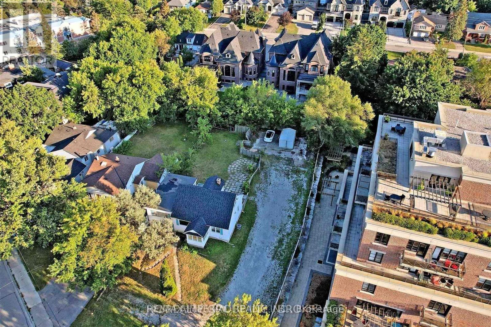 49 Sunset Beach Road, Richmond Hill, Ontario  L4E 1A3 - Photo 48 - N12999590