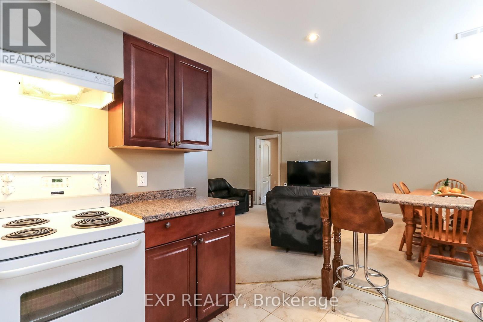 30 Cherry Sands Crescent, Wasaga Beach, Ontario  L9Z 1P5 - Photo 19 - S12999534