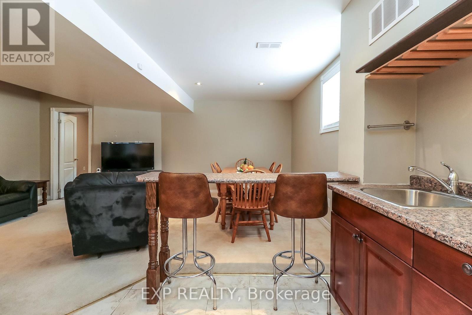 30 Cherry Sands Crescent, Wasaga Beach, Ontario  L9Z 1P5 - Photo 20 - S12999534