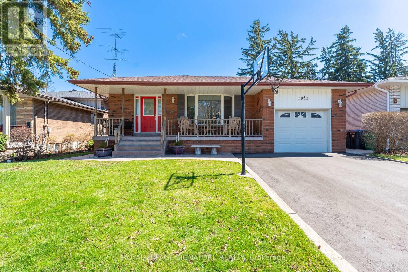 2002 INGLEDALE ROAD, Mississauga, Ontario