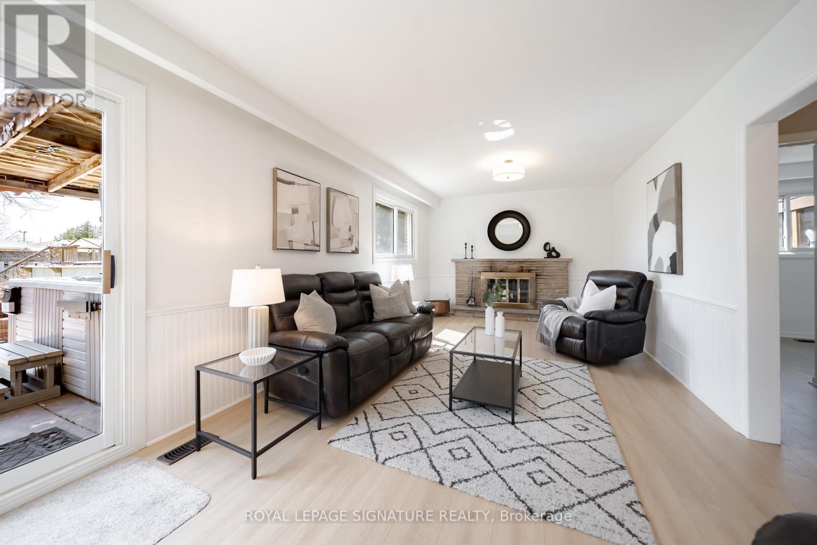 2002 Ingledale Road, Mississauga, Ontario  L5J 2H2 - Photo 25 - W12999478