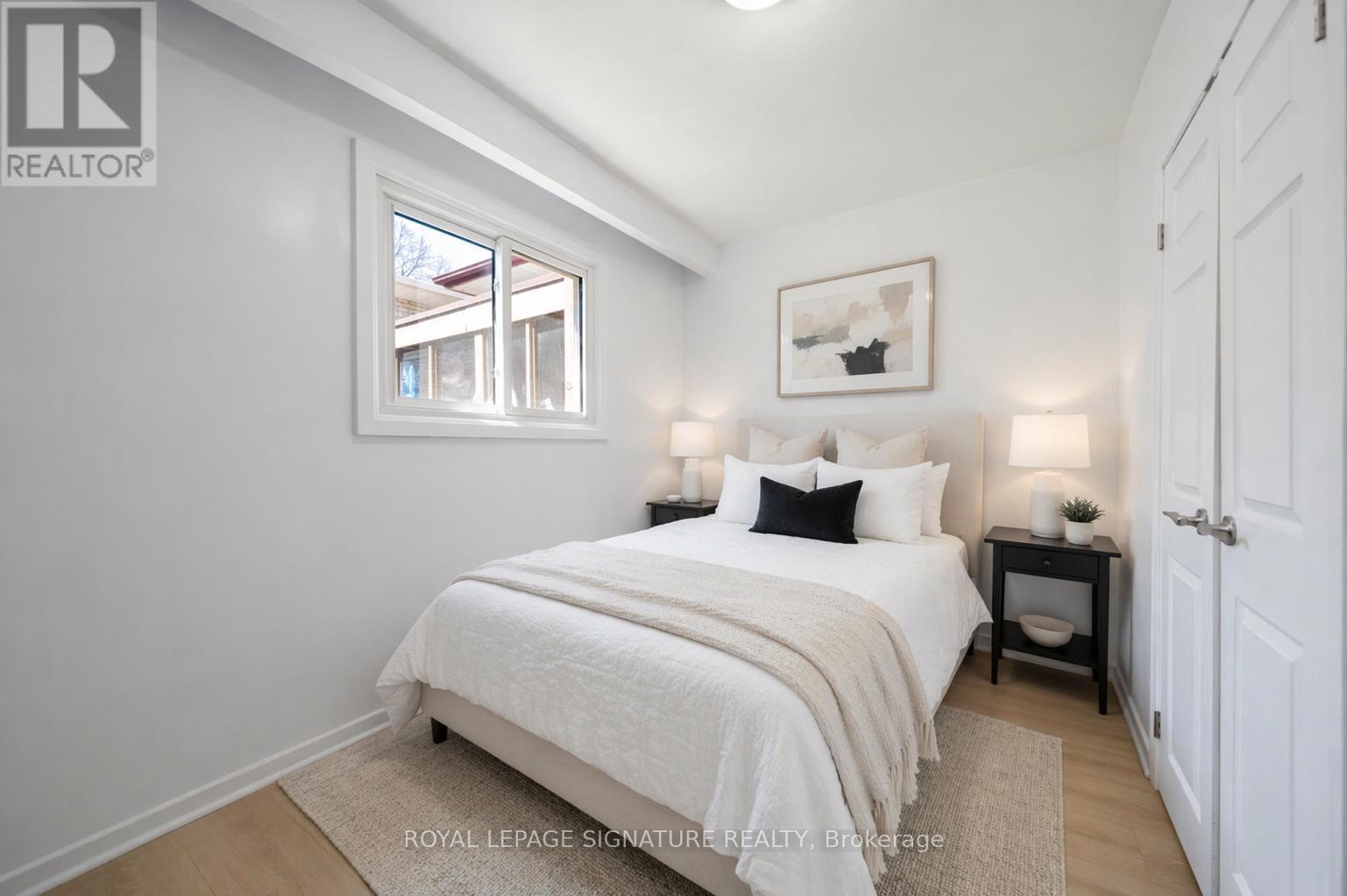 2002 Ingledale Road, Mississauga, Ontario  L5J 2H2 - Photo 27 - W12999478