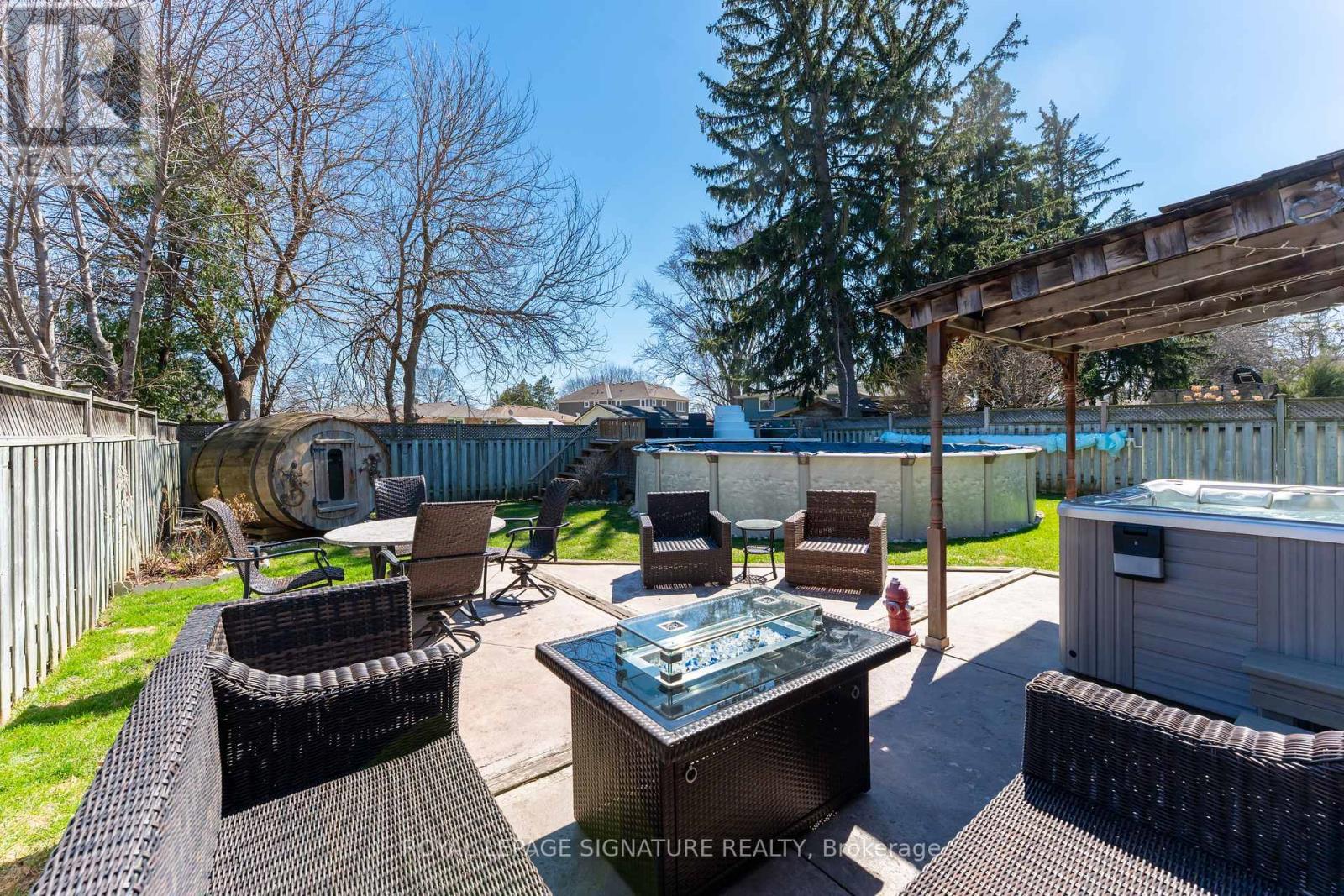 2002 Ingledale Road, Mississauga, Ontario  L5J 2H2 - Photo 35 - W12999478